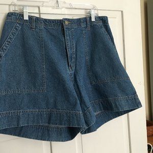 CJ Banks Jean Shorts Size 16W